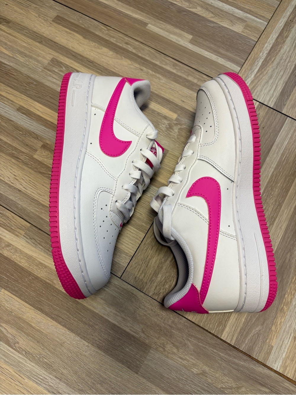 Nike Air Force 1 - pink & white - Picture 3 of 4